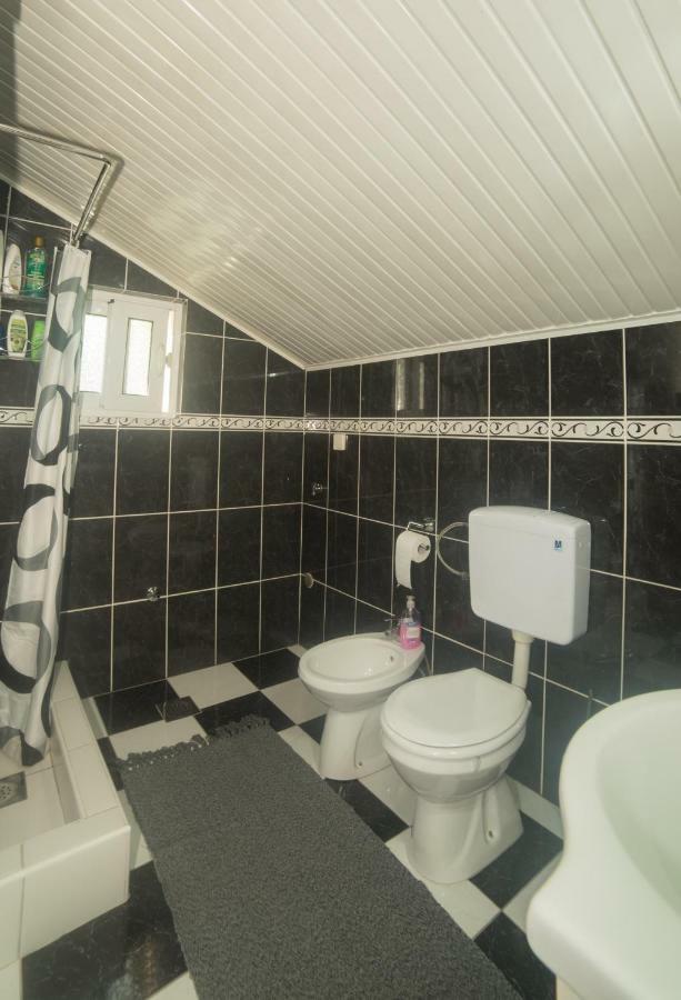Cicvaric Rooms Virpazar Exterior foto